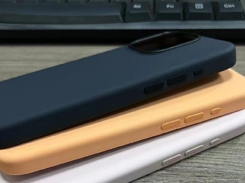 嘉峪关苹果14维修站分享iPhone14手机壳能直接给iPhone15用吗?