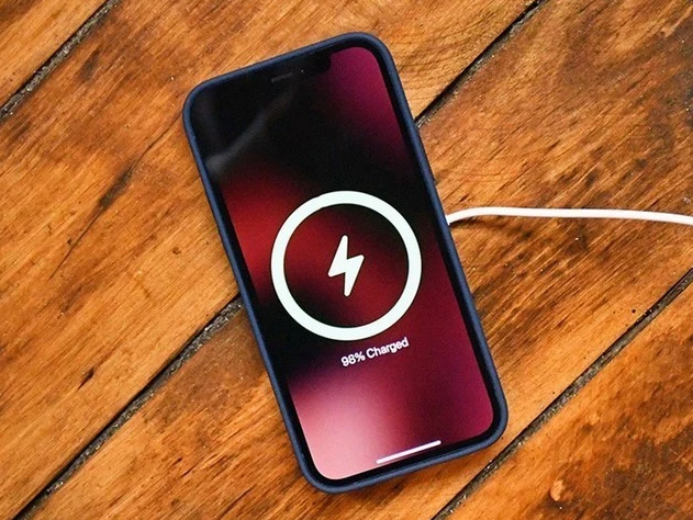嘉峪关苹果手机维修分享iPhone 12可以随便充电吗 